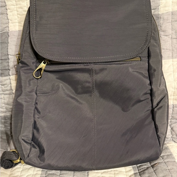 Travelon Gray slim Women's Backpack - Picture 2 of 11